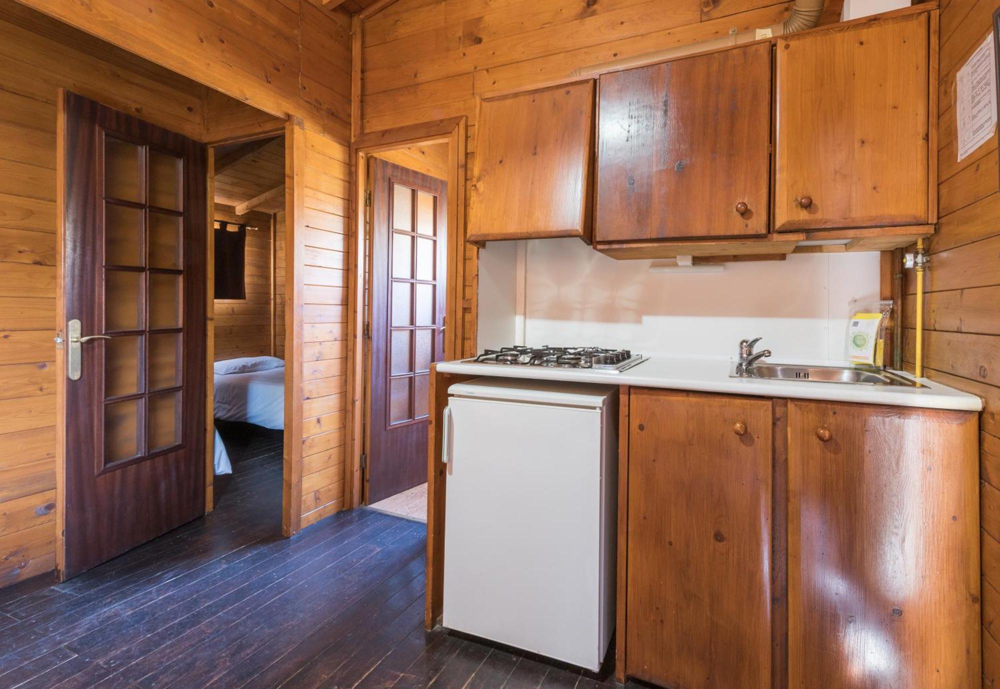 Camping Ecologic Lava Santa Pau Bagian luar foto